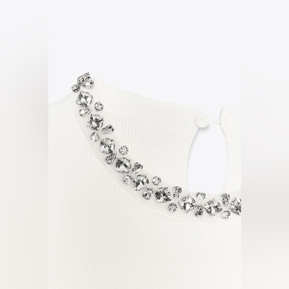 Zara White Mini Dress with Embellished Pockets - Picture 7 of 7